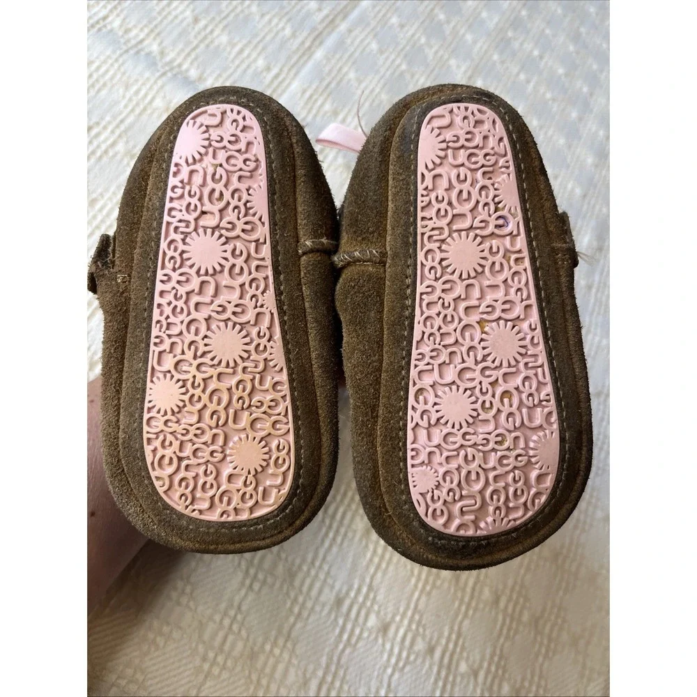 UGG Jessie Brown Pink Bow Bootie Boots Baby & Toddler Size 4/5 Soft Soled